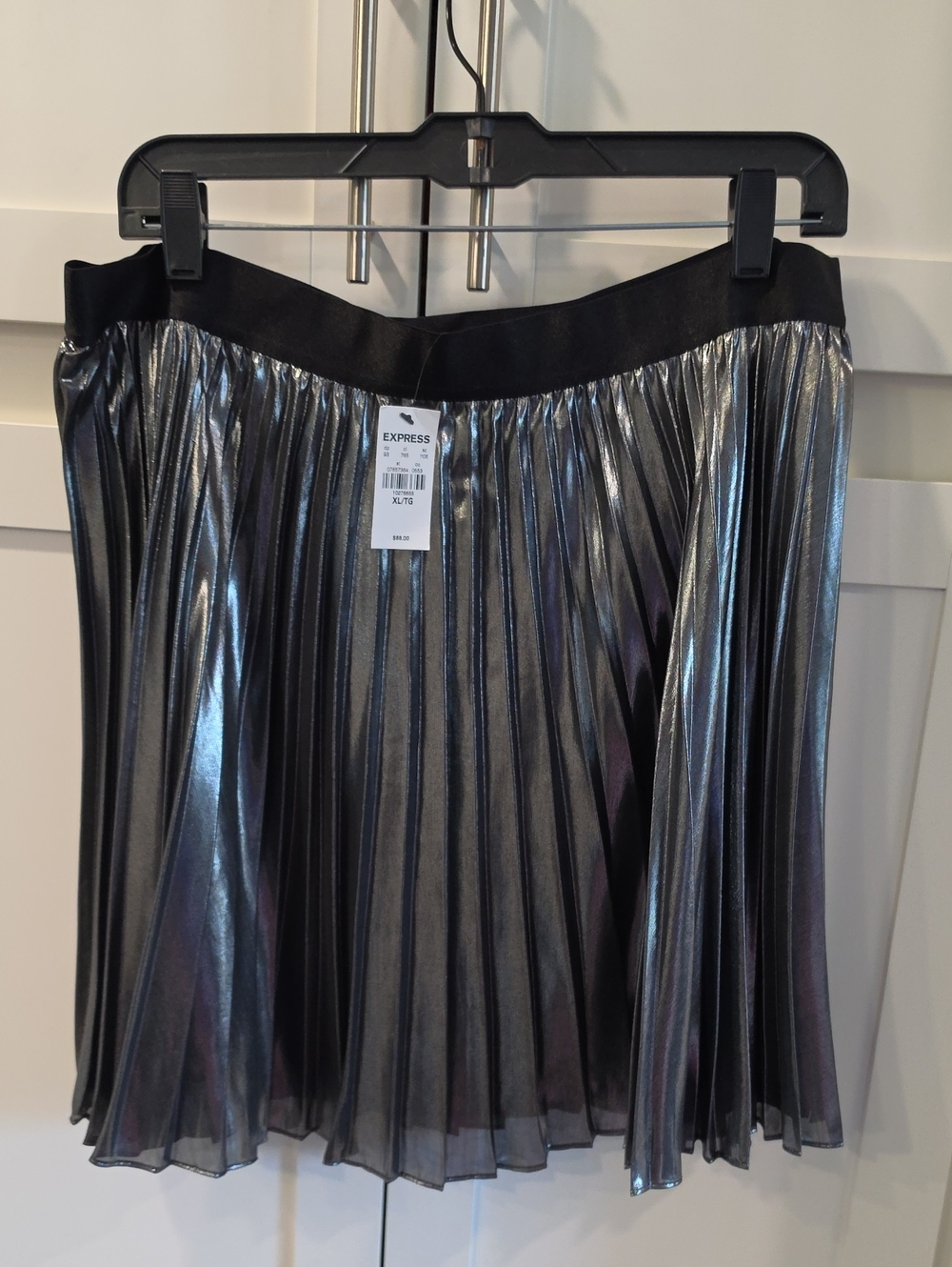 Express Metallic Accordion Pleated Skirt in Silver with Black Waistband
